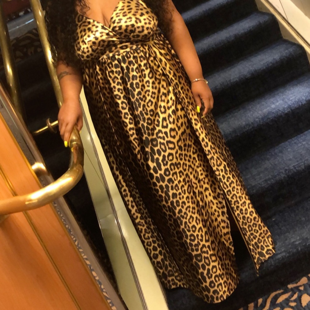 Leopard print maxi dress